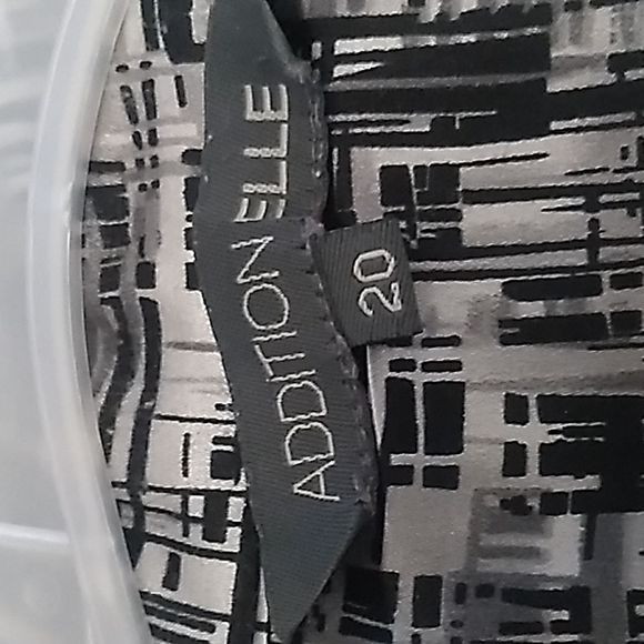 (3/$25) Silky Patterned Blouse - Picture 2 of 5